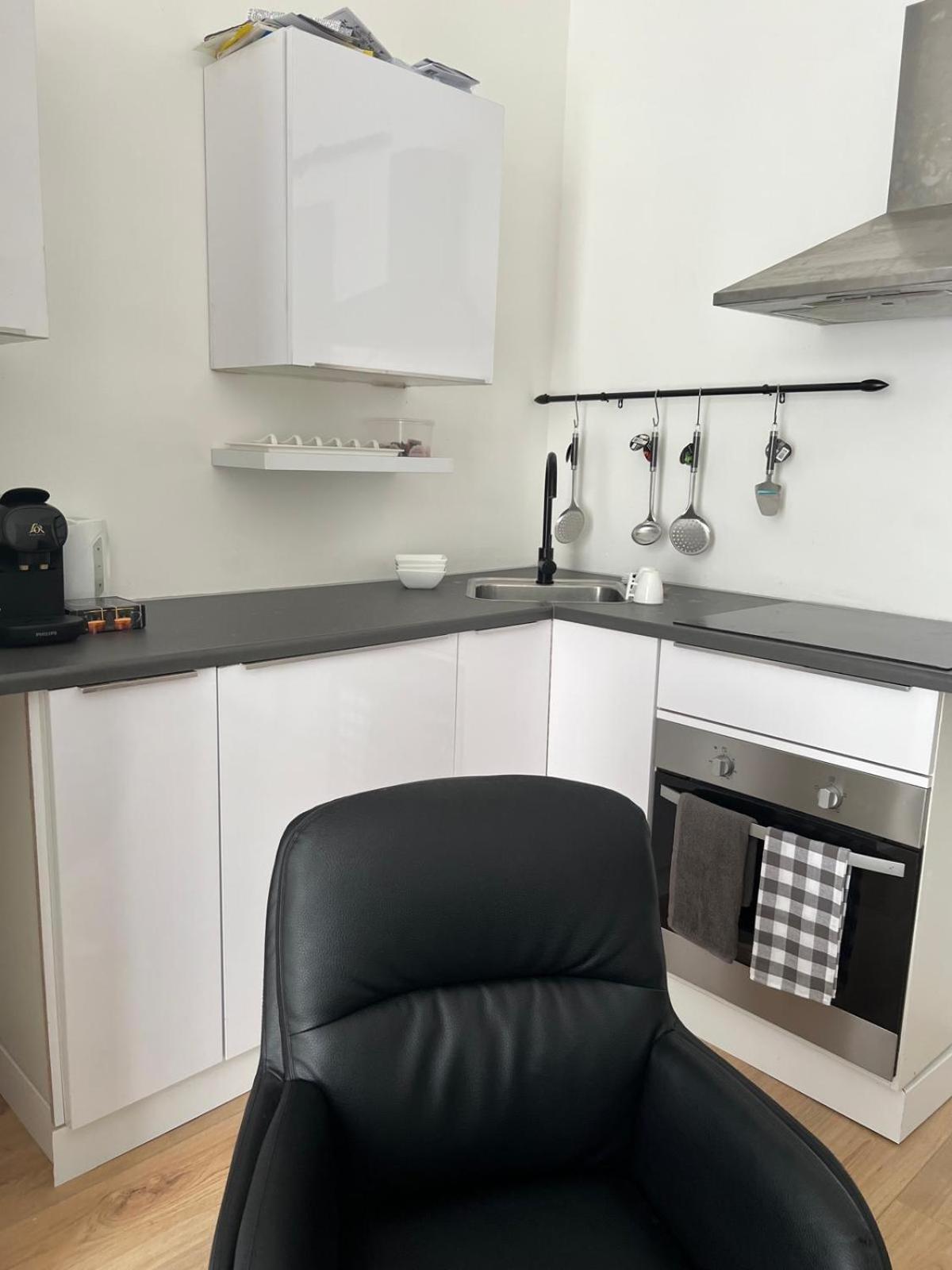 2 Bedroom Apartment 1 Floor In Blankenberge Vrijheidstraat 3 Ngoại thất bức ảnh