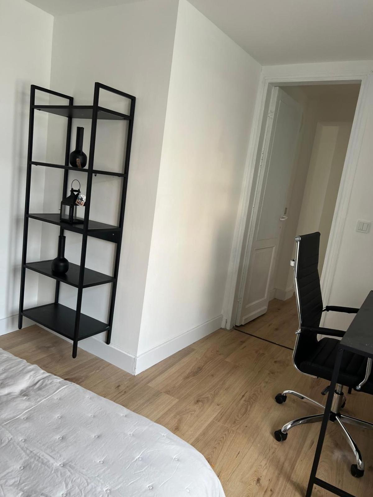 2 Bedroom Apartment 1 Floor In Blankenberge Vrijheidstraat 3 Ngoại thất bức ảnh