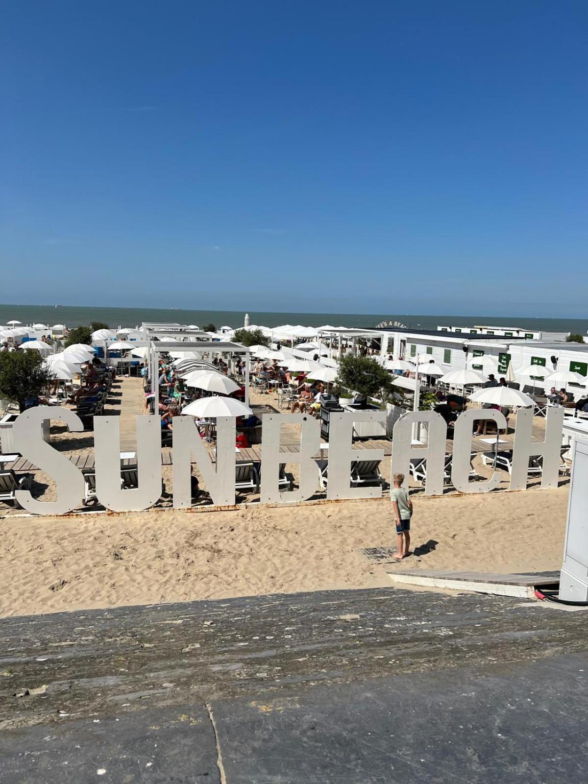 2 Bedroom Apartment 1 Floor In Blankenberge Vrijheidstraat 3 Ngoại thất bức ảnh